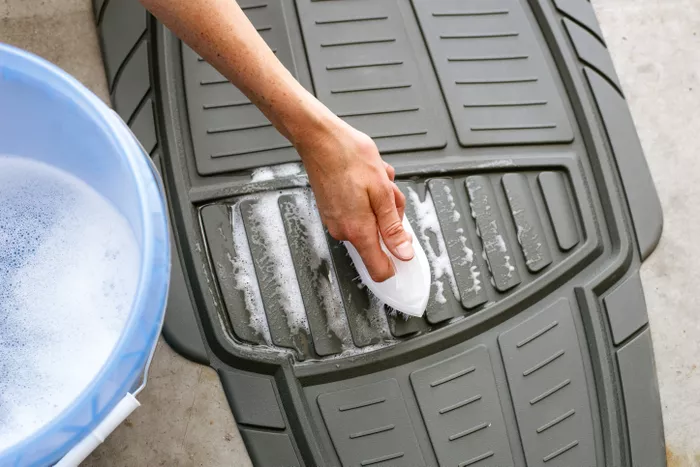 How to clean car mats